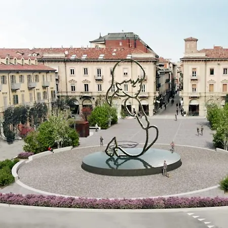 Historical Duomo Apartment Alba (Piedmont)